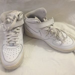 Nike Airforce 1 High Top Big Kids 6.5Y